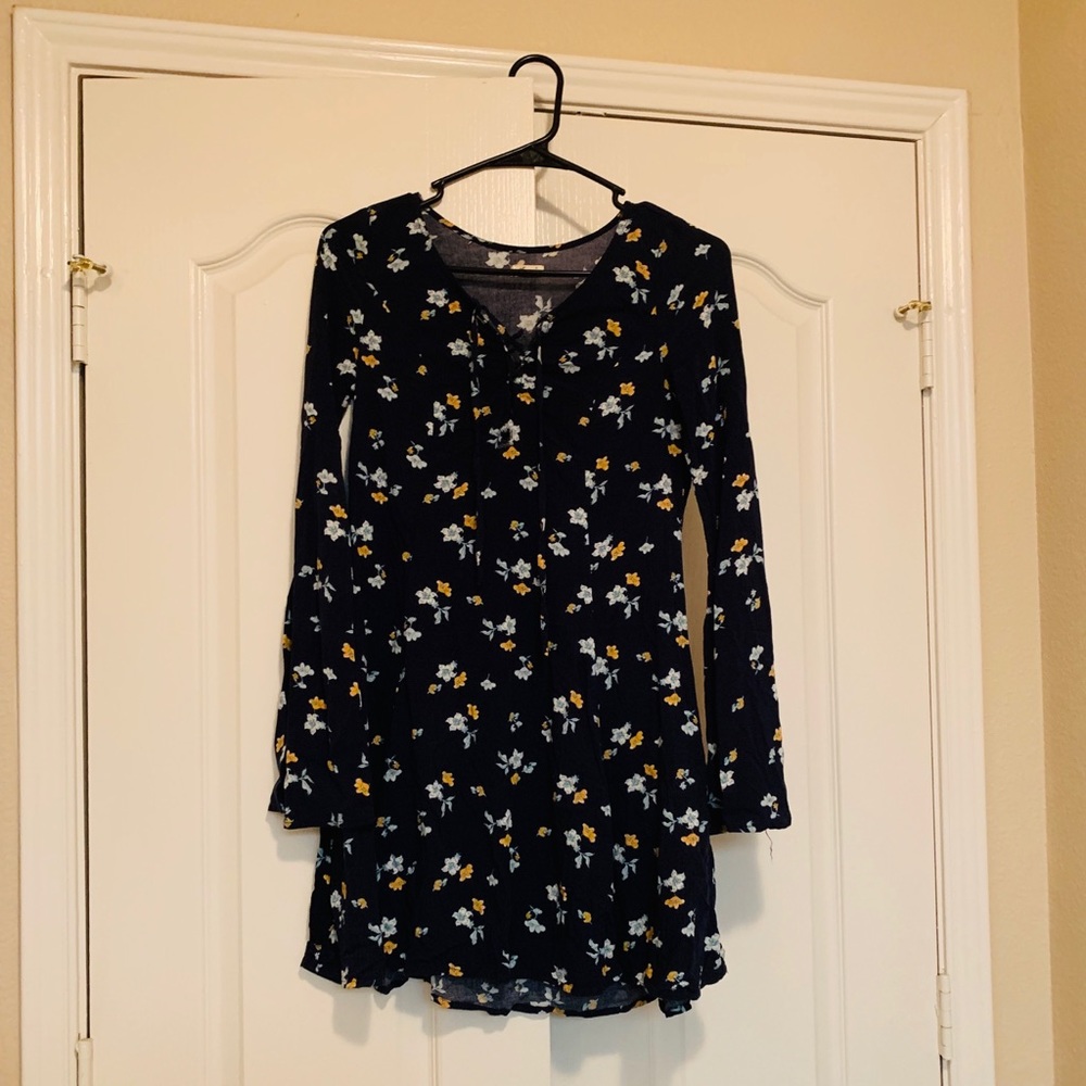 Hollister bell sleeves summer dress navy